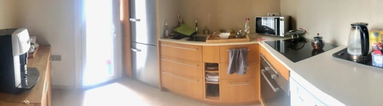 Apartment Avec Balcon Dans Calme Avec Gardien - *