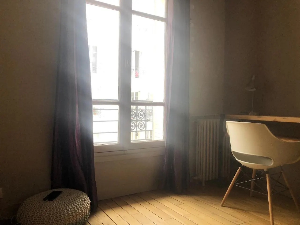 Apartment Avec Balcon Dans Calme Avec Gardien - *