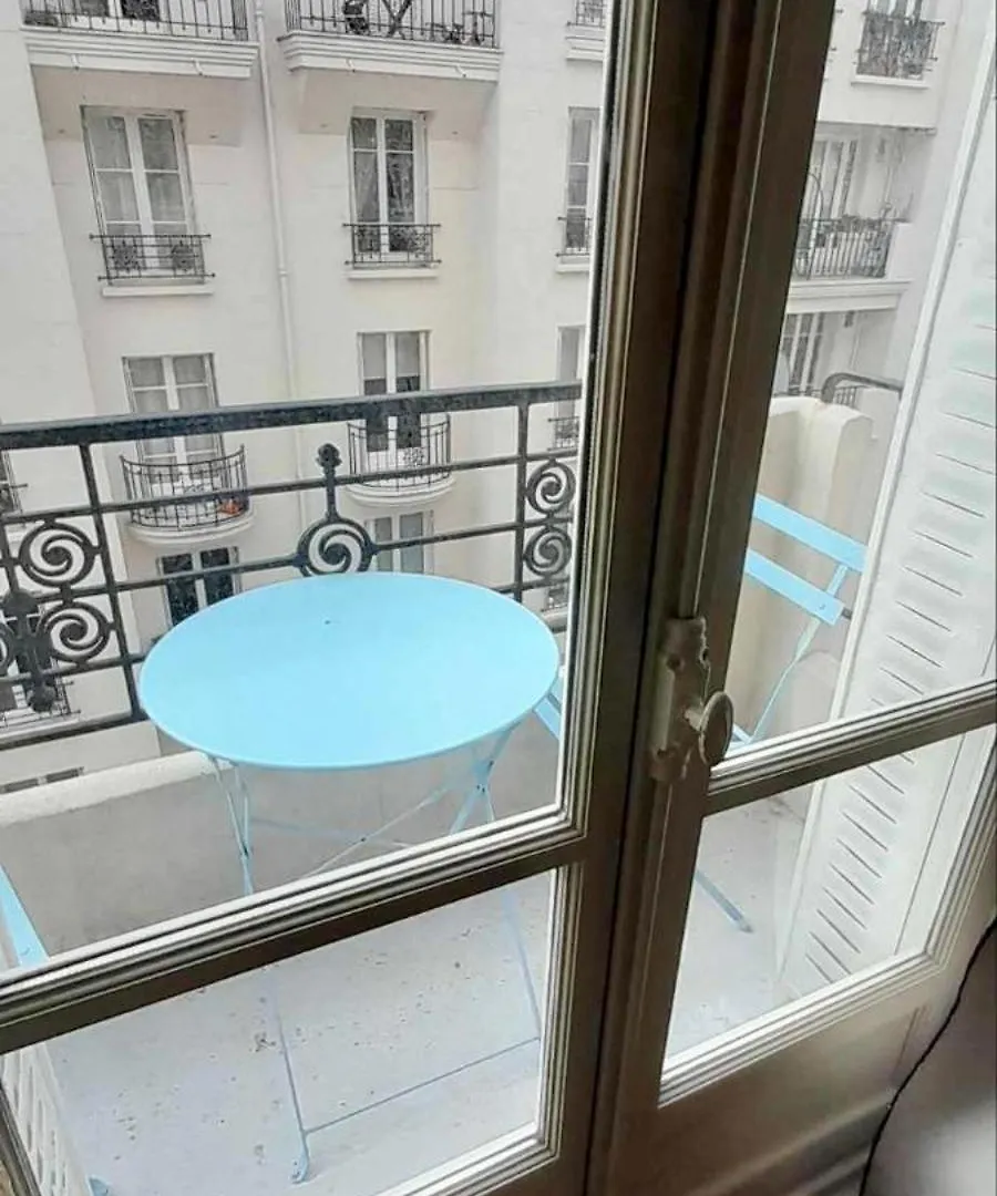 Apartament Avec Balcon Dans Calme Avec Gardien - *
